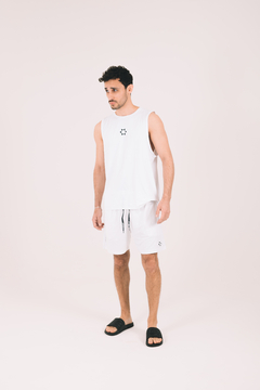 Shorts Training - Branco na internet