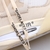 Off-White x Air Jordan 4 na internet