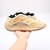 Adidas Yeezy Boost 700 V3 - Safflower na internet