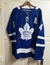 Camisa Jersey Toronto Maple Leafs - 91 John Tavares - 34 Auston Matthews - 16 Mitchell Marner - 44 Morgan Rielly - 16 Mitchell Marner - 88 William Nylander na internet