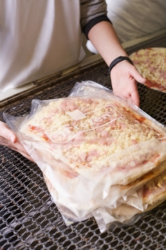 PIZZA A LA PARRILLA DE ESPINACA INTEGRAL