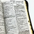 biblia-letra-grande-com-harpa-ziper-palavras-de-jesus-em-vermelho-preta-sku-46998-detalhe-interno