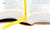 biblia-o-livro-da-esperanca-reflexoes-que-inspiram-viver-capa-dura-lembre-se-editora-sbb-detalhe-lateral-2-sku-43826