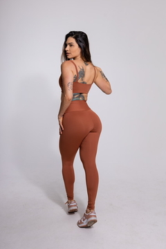 Conjunto Top Básico/Calça Básica Marrom