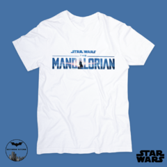 Remera The Mandalorian Título Celeste - comprar online