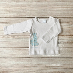 Remera pijama conejo celeste