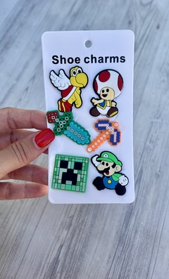 PIN CROCS - MARIO BROS - comprar online