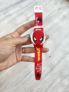 RELOJ NIÑO - SPIDERMAN (TAPITA)