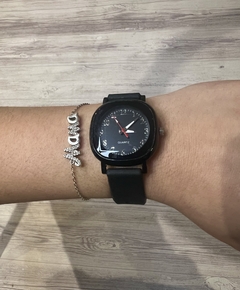 RELOJ BRUNEI - NEGRO