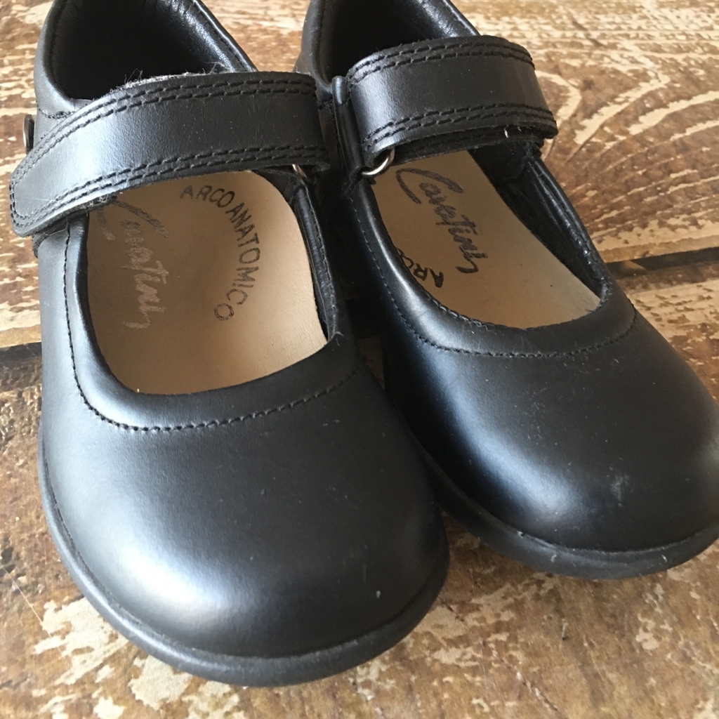 Zapatos discount cavatini colegiales