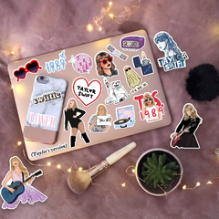 Planchita de 20 Stickers de Taylor - comprar online