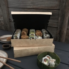 CAJA SUSHI GRANDE X 100