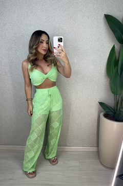 CONJUNTO CALÇA E CROPPED RENDA ARRASTÃO