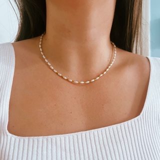 Choker de Pérolas com Dourado Luana