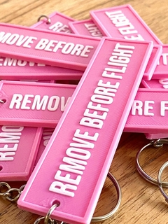 LLAVERO REMOVE BEFORE FLIGHT PINK - Codigo LL001