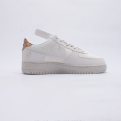 Air Force 1 Cork Phantom na internet