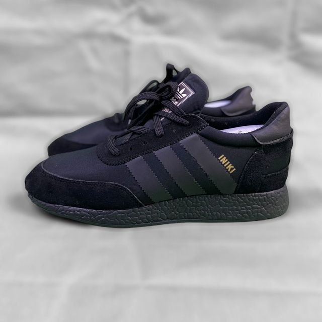 Adidas iniki preto online