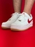 NIKE AIR FORCE 01 na internet