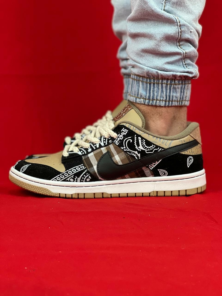 Nike sb dunk hot sale low travis scott