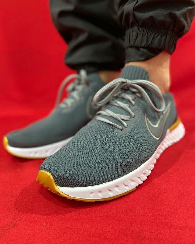Nike air epic react shop