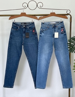 calça jeans mom com lycra - comprar online