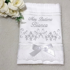 Toalha de batizado personalizada menina - Atelier Cleide Barbosa