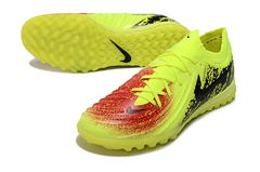 Chuteira Society Nike Phantom Luna Elite NU - loja online