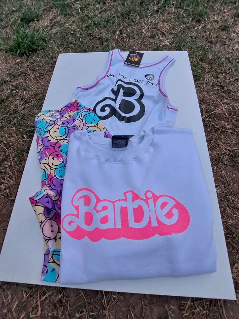 Buzo Barbie Viste