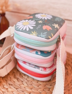 Mini bag porta Celular Flowers - comprar online