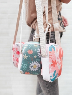 Mini bag porta Celular Flowers en internet