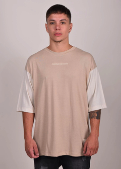 Remera VKM Levitate Oversize