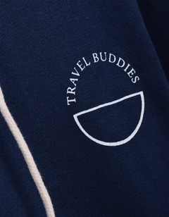 Hoodie VKM Travel Buddies - comprar online