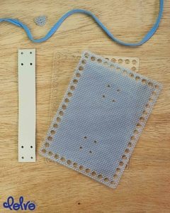 Kit de Bases de Acrílico Farmacinha para Crochê com Tampa Poá Azul/Branco - Retangular 15x20cm
