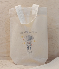 Sacolinha Minibag Astronauta - Personalizada - Estampa Grande - Algodão Cru - Lembrancinha de Aniversário - Craft.Mimo