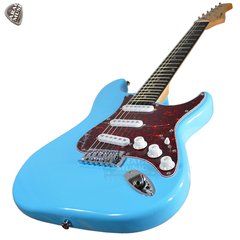 Guitarra Eléctrica Stratocaster Strato Amplificador G10w Cd