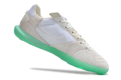 Chuteira Nike Streetgato IC - comprar online