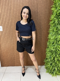 SHORT ALFAITARIA COM CINTO PRETO