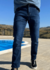 CALÇA JEANS BÁSICA COM ELASTANO SLIM LAVAGEM ESCURA 9113 LJ