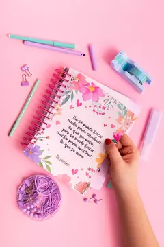 Agenda Sweet Hoja por dia 2025 - Cute - comprar online