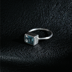 Anillo de Plata con piedra rectangular PRE ORDER - comprar online