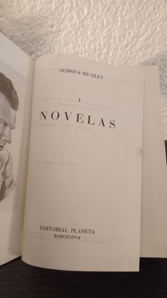 Aldous Huxley: Novelas 1 (usado, tapa con cinta) - Aldous Huxley - comprar online