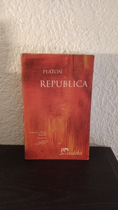 Republica (usado, subrayado y marcas en lapiz) - Platón