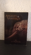 Angeles & Vampiros (usado, dedicatoria) - Vanesa Mammoliti