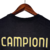 camisa-Napoli-campeão-masculina-homenagem-Scudetto-2023-2024-patrocinio-EA7-preta-detalhes-Itália. 