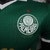 Camisa-player-Palmeiras-home-titular-temporada-2024-2025-patrocinio-Puma-verde-clássico-emblemas-história-branco-mandante-calção-meiões. 