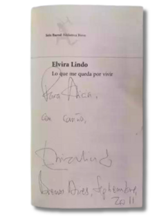 Lo que me queda por vivir / Elvira Lindo autografiado (usado) - comprar online