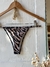 Bikini Lirio estampada en internet
