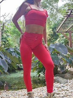 CONJUNTO VÁRIAS CORES LEGGING COM CINTINHO E CROPPED MANGUINHA E ALCINHA