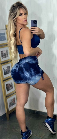 CONJUNTO SHORT TIE DYE LUX E TOP AZUL EXCLUSIVO - comprar online