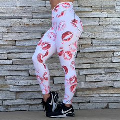 LEGGING CORAÇÃO EMPINA BUMBUM RED KISS WHITE EXCLUSIVA